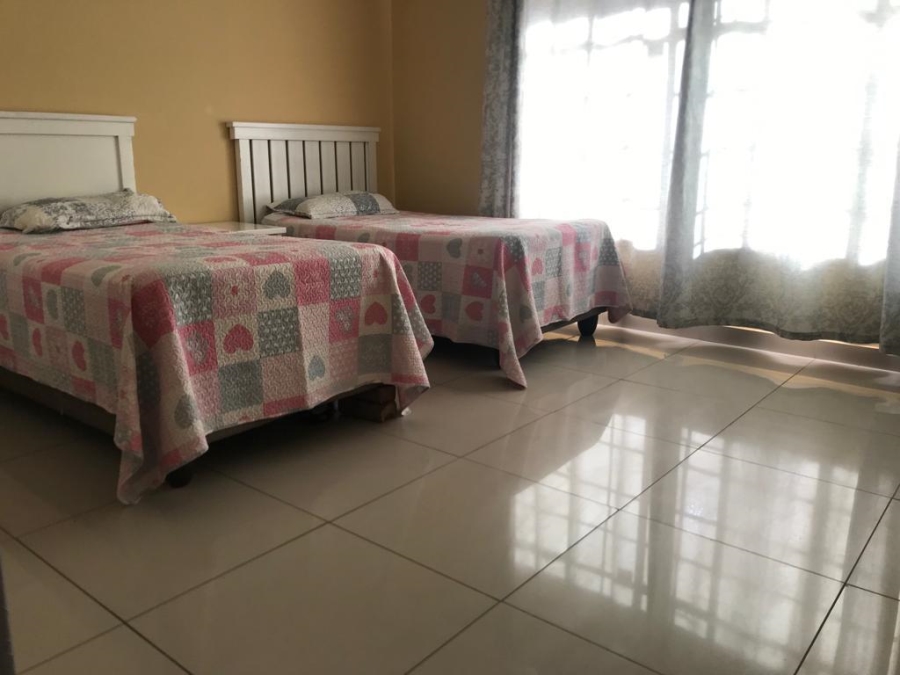 6 Bedroom Property for Sale in Bodorp North West